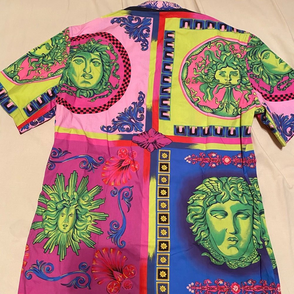 VERSACE - Picture 2 of 2